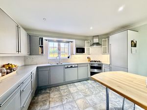 Photo 12- click for photo gallery